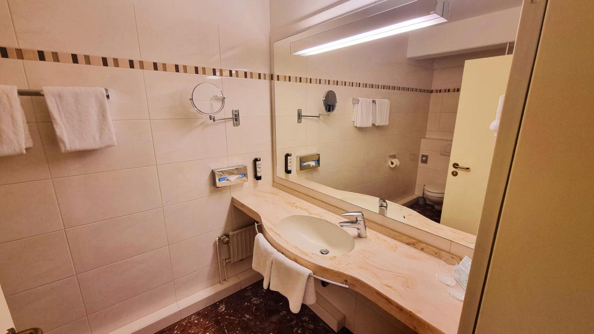 Panorama Hamburg-harburg 4*